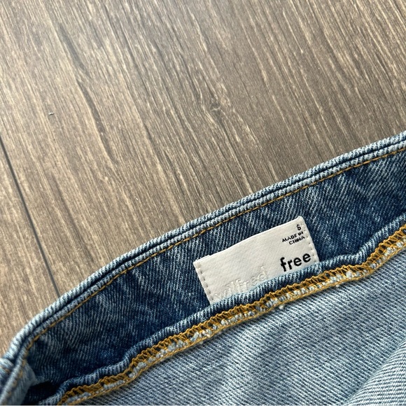 Aritzia Wilfred Free Ahrens Denim Mini Skirt Medium Wash Blue Size 6 - Picture 6 of 8
